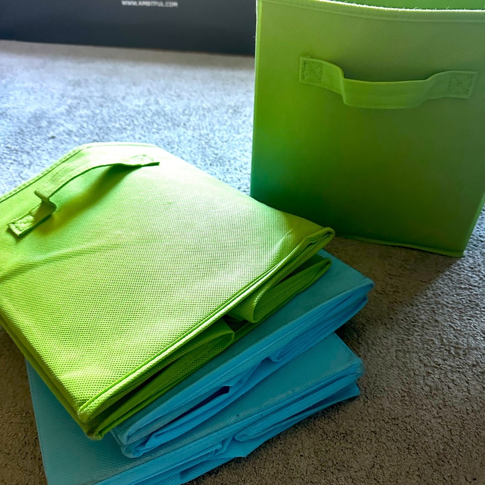 Organizing cubes
